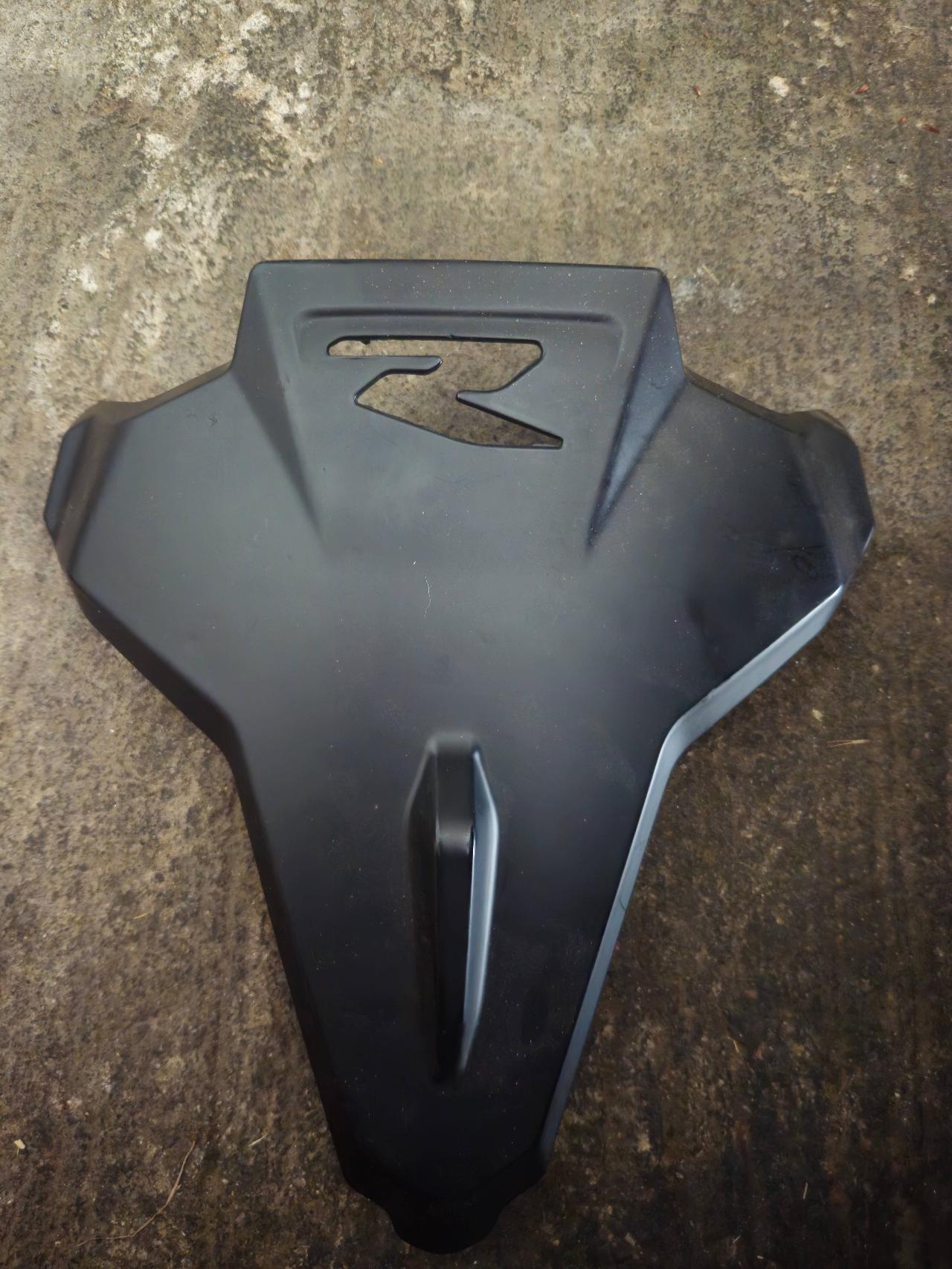 Capot de selle BMW F900R