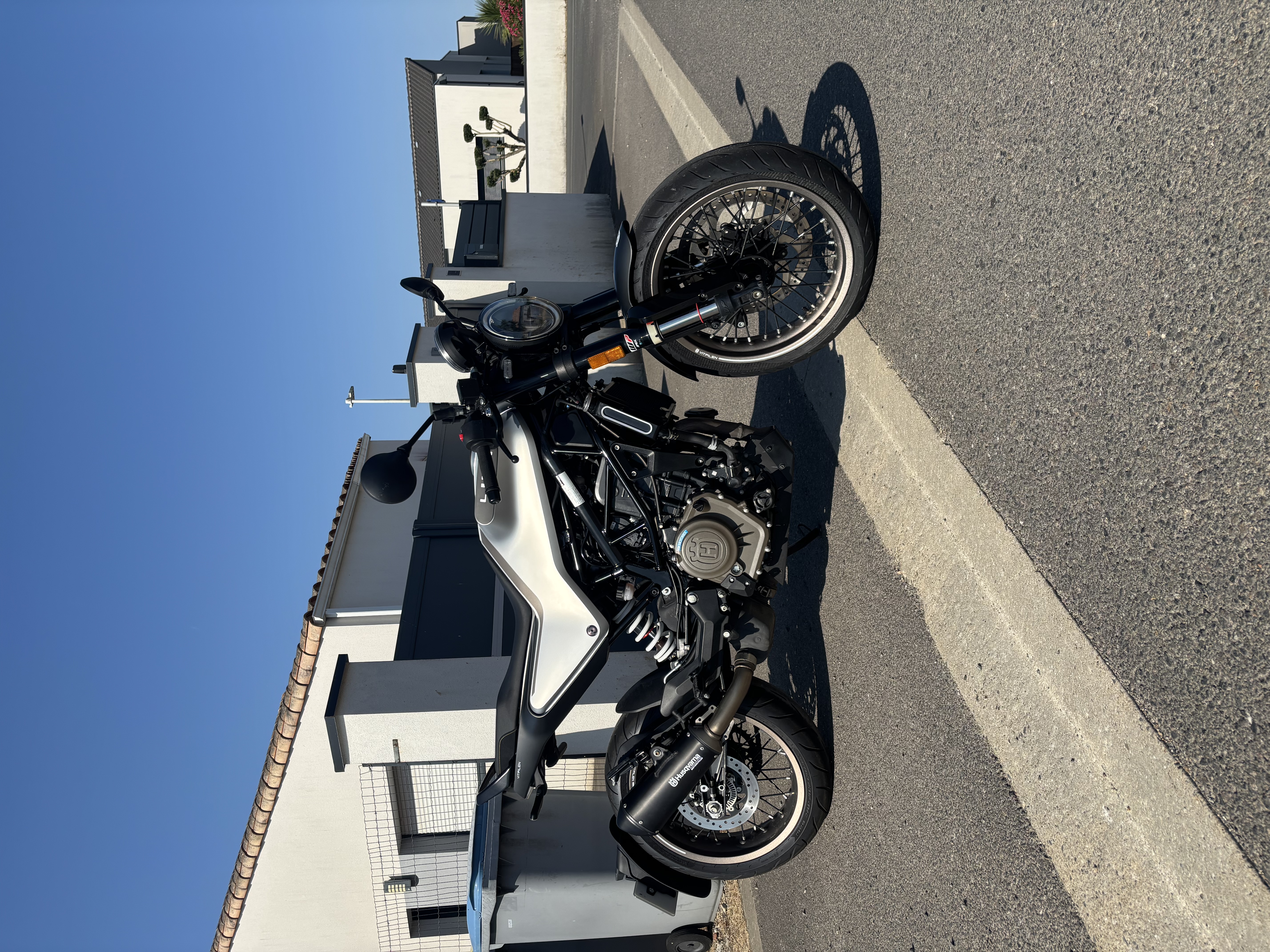 Husqvarna Vitpilen 401