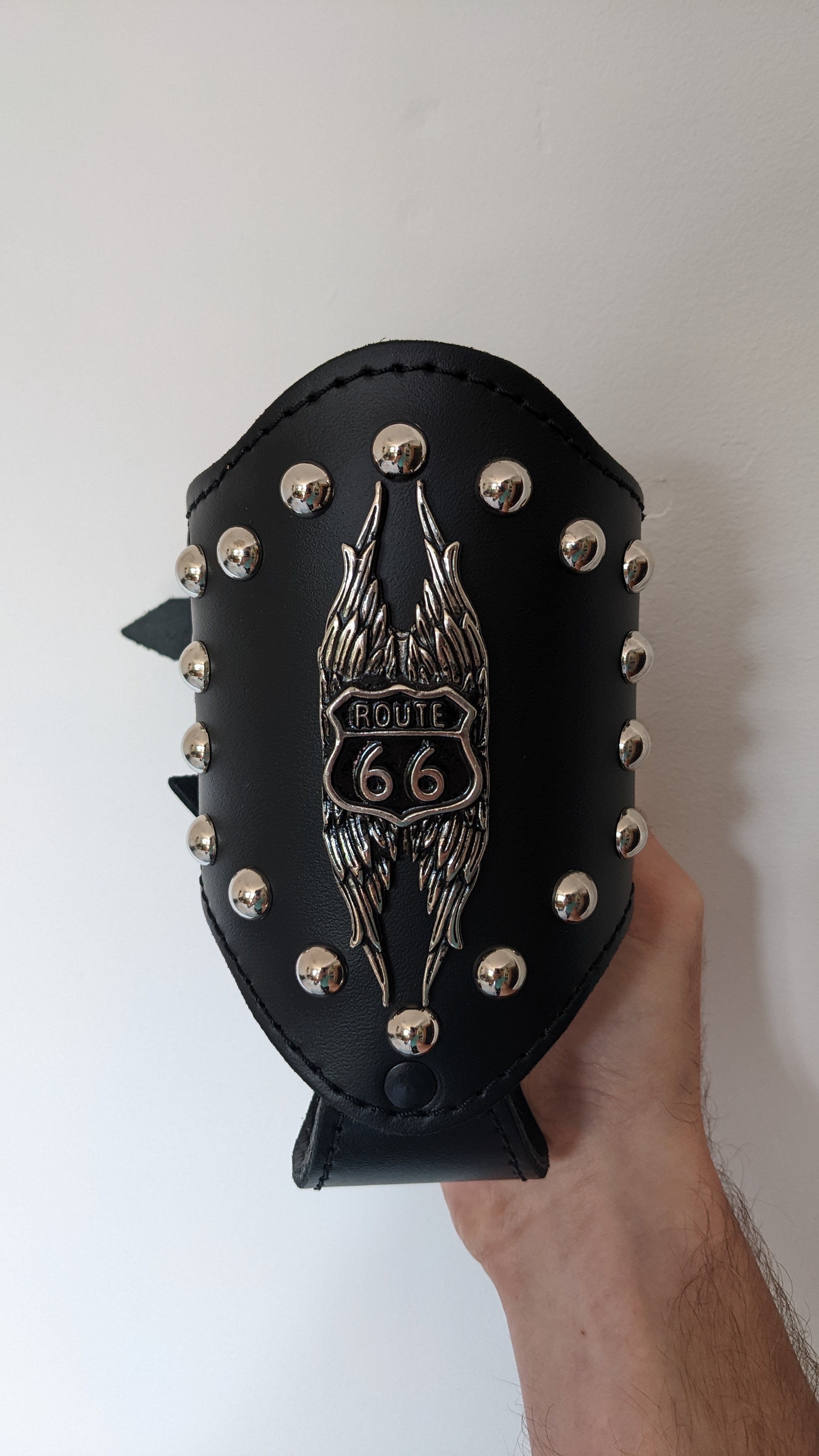 Porte-bouteille moto insigne "Route 66" en cuir naturel - NEUF