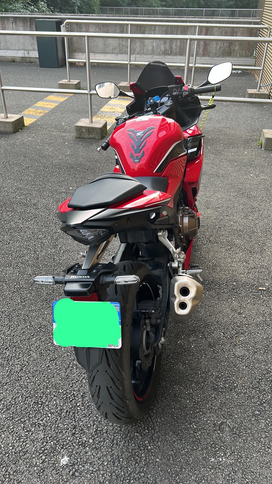 HONDA CBR500R — photo 1