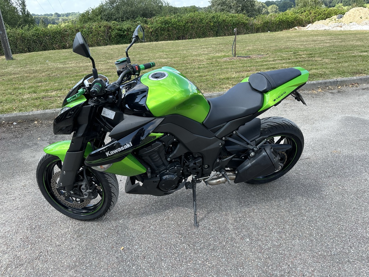 Kawasaki Z1000
