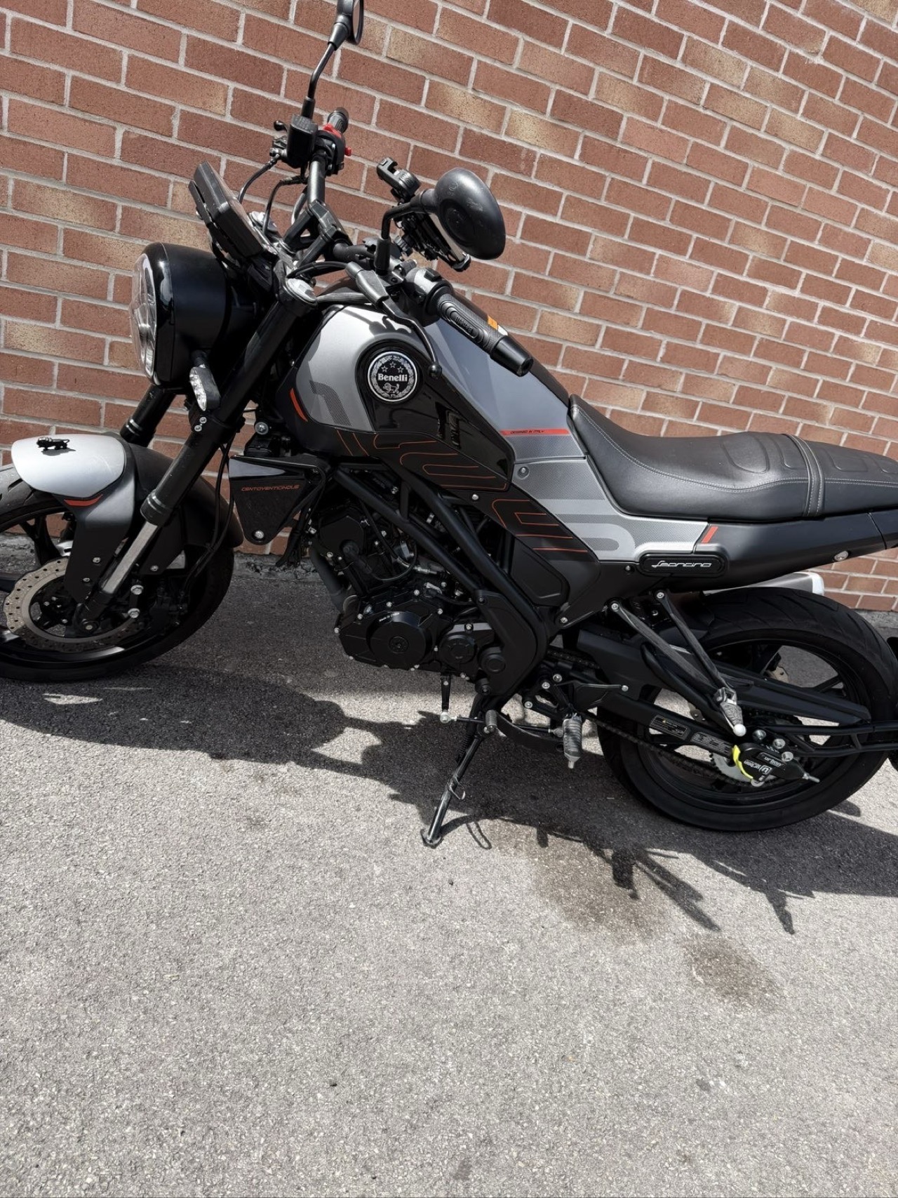 Vend benelli Leoncino