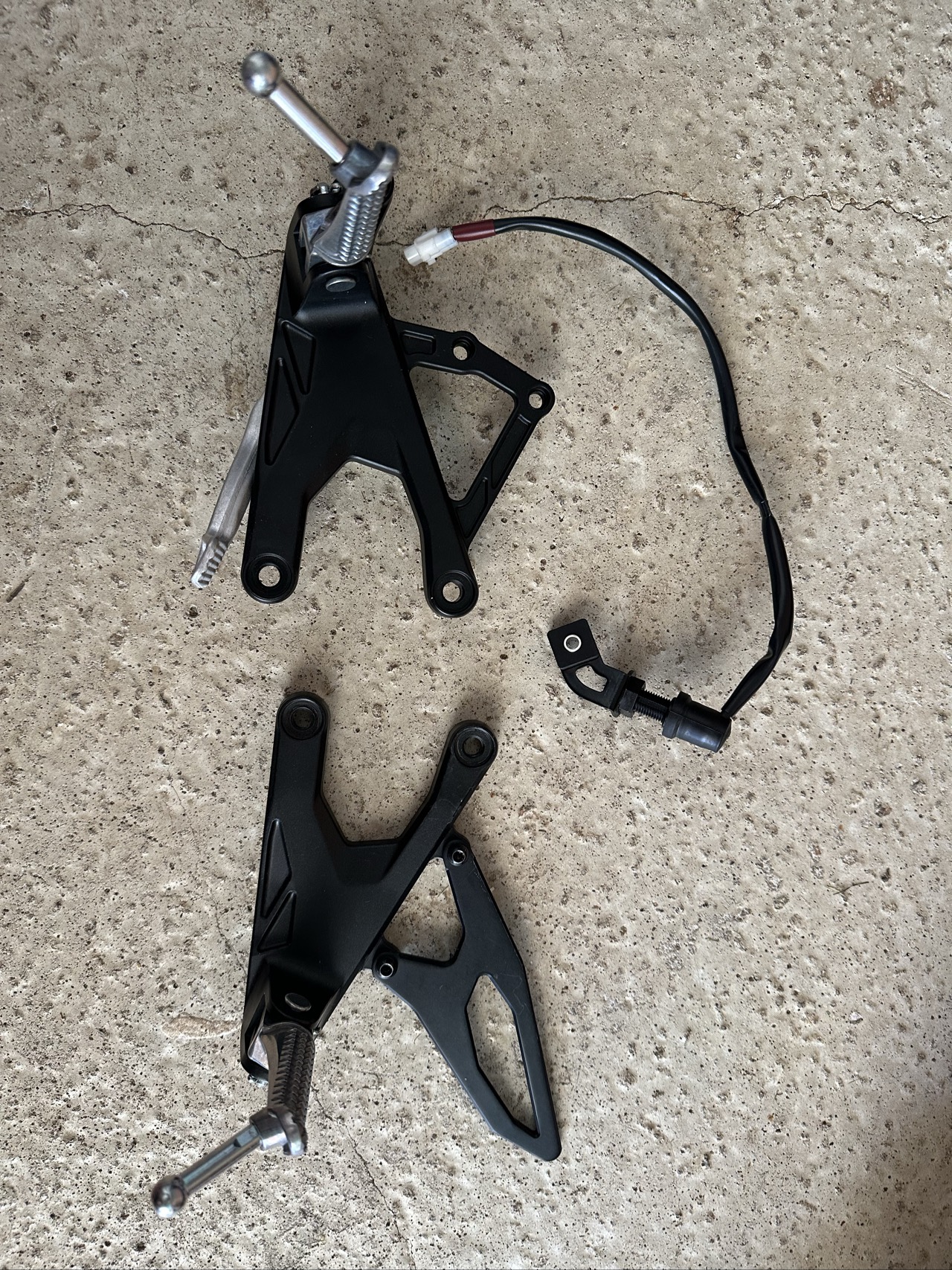 Platine R1 2015/2024 — photo 1